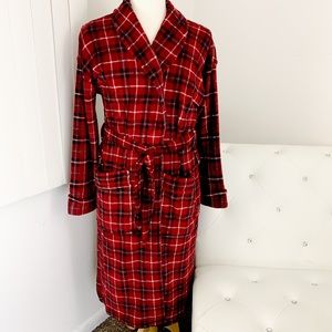 NWT Men’s Sonoma Goods For Life Soft Plush Plaid Robe Burgundy Black S/M